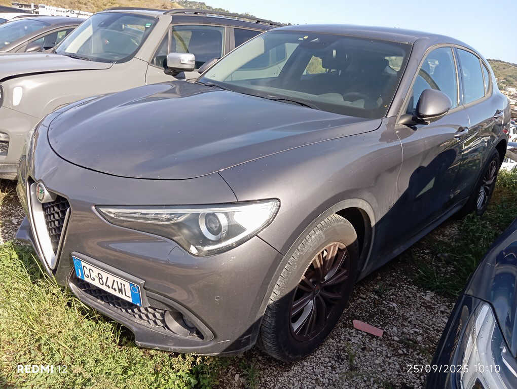 ALFA ROMEO Stelvio 2.2 Turbodiesel 190 CV AT8 RWD Business