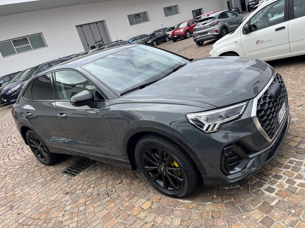 AUDI Q3 SPB 35 TDIS tronic Business Plus